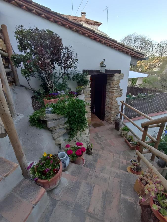 La Cova De Can Pavet Pontons Exterior foto